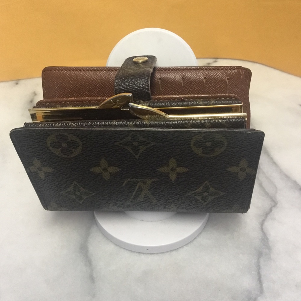 Louis Vuitton Agenda Wallet